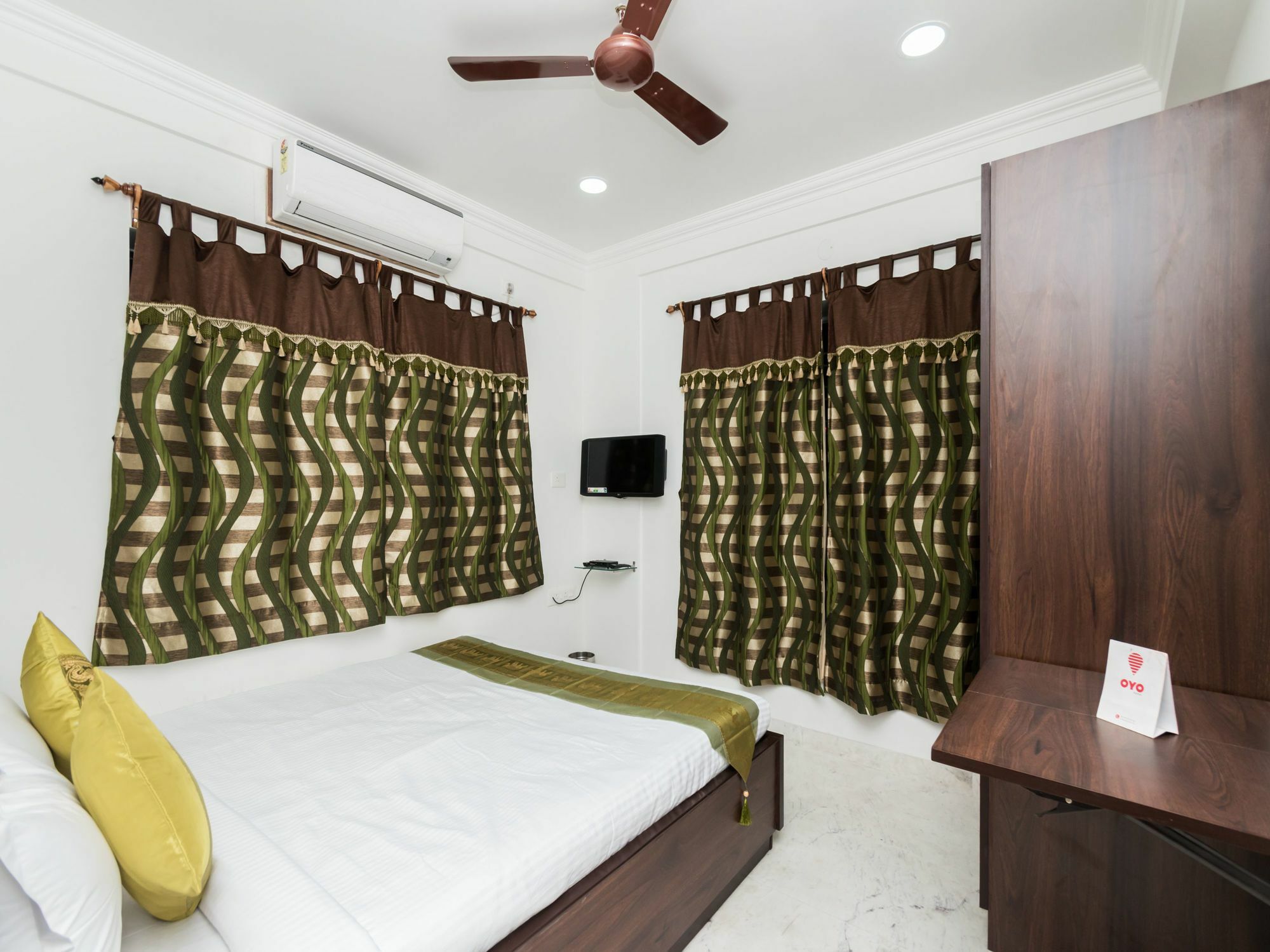Super Hotel O New Town Near Axis Mall Formerly Spandan Inn Calcutta Eksteriør billede